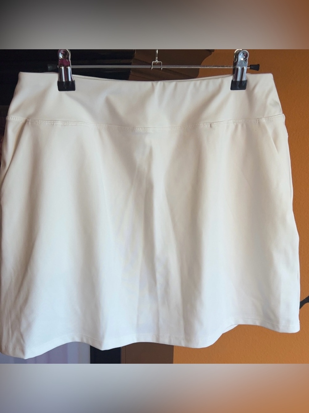 Tommy Bahama Golf | Classic White Skort Skirt Athletic Women’s - Picture 9 of 9